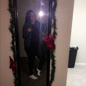 Meet your Posher, Sierra